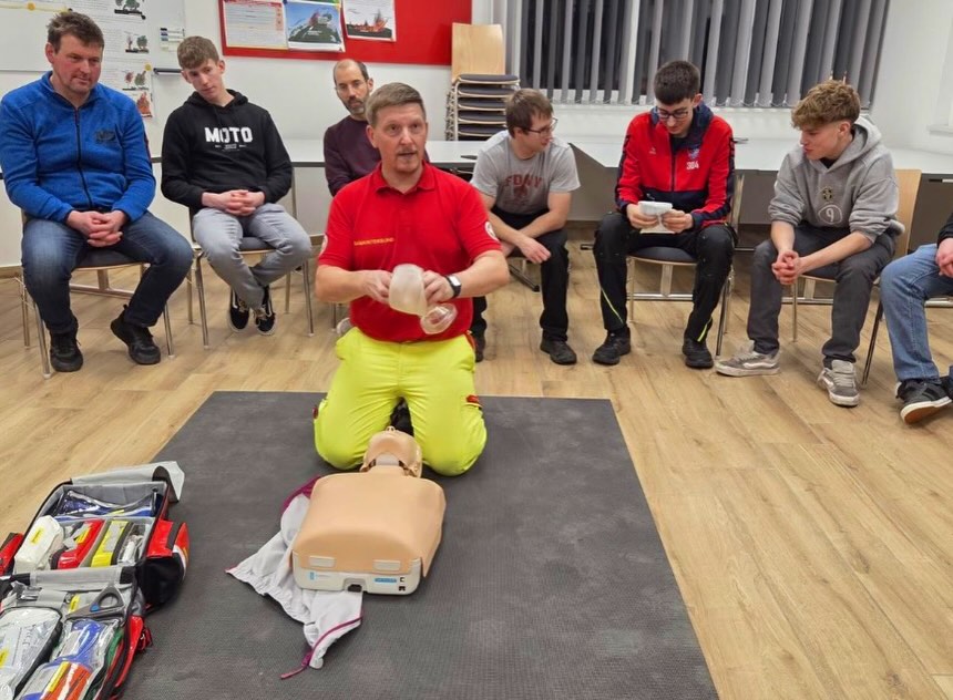 Manfred Hößl als Erste Hilfe Coach