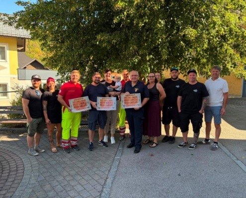 Gruppenfoto Spenden der KUBA-Crew